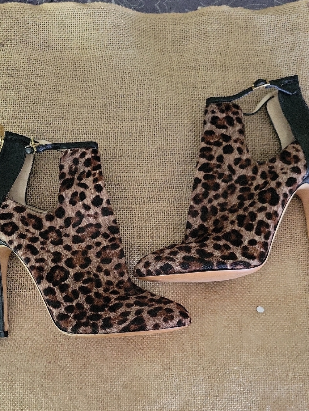 Jimmy Choo Leopard Print Cutout Ankle LIKE NEW!!! Booties - Brown/Black
